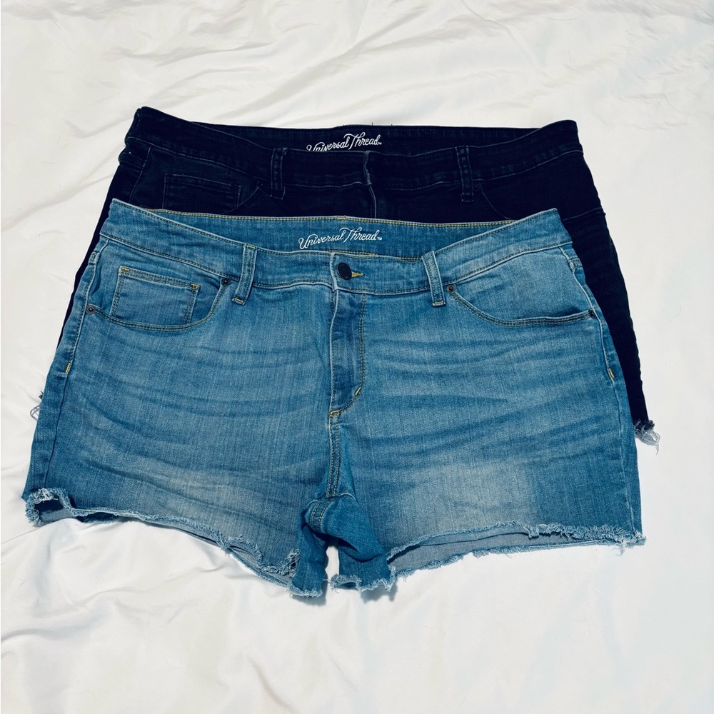 Universal Thread Super Stretchy Cut Off Shorts Se… - image 8